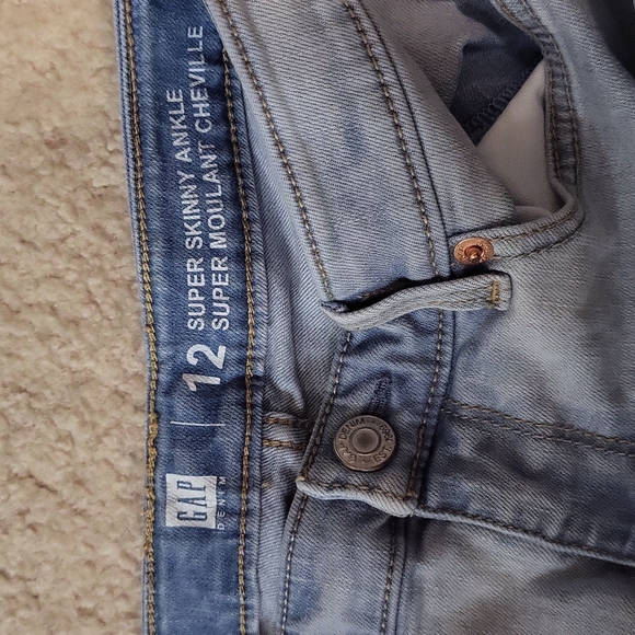 Gap jeans - Picture 3 of 3